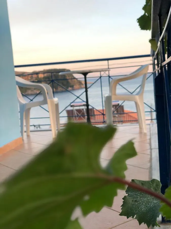 Dina House Apartment Himare 0*,  Albania
