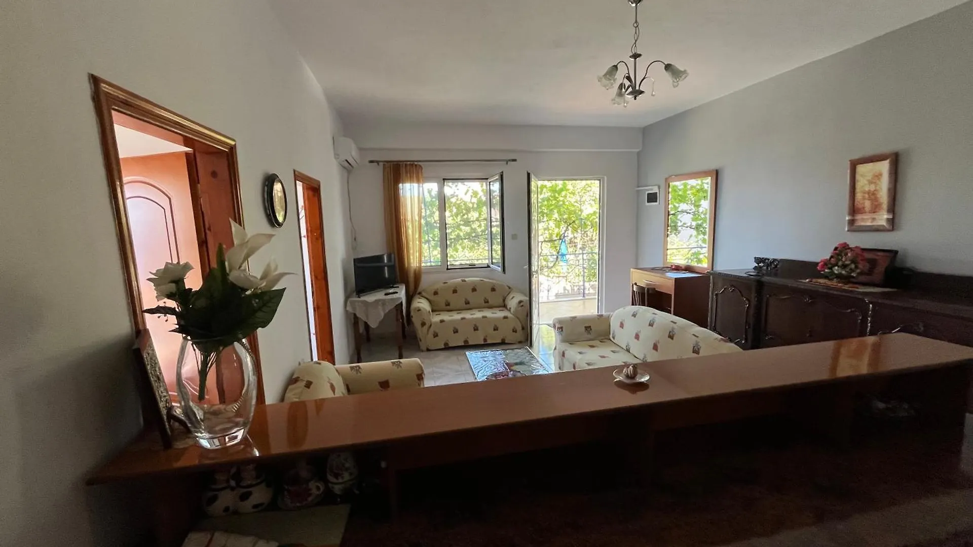 Dina House Apartment Himare